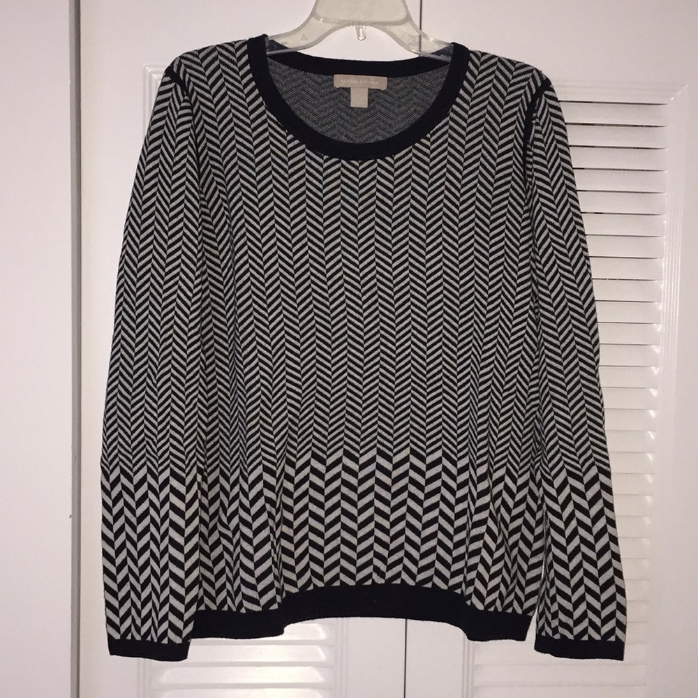 Banana Republic black and white sweater